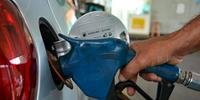 Gasolina acumulou alta de 12,09% em 2023