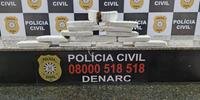 Policiais da 1ª Delegacia de Investigação do Narcotráfico interceptaram entrega de 10 quilos de maconha