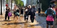Enchente e resgates no Centro de São Leopoldo
