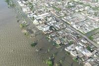 Parte do centro e da Orla de Rio Grande registra inundação