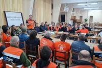 No domingo, profissionais da Geo Rio e Defesa Civil, do Rio de Janeiro, e do CREA de Minas Gerais, chegaram para reforçar a atuação do Núcleo