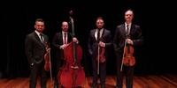 O Quarteto de Cordas da UCS é formado pelos músicos Rodrigo Maciel (primeiro violino), Wagner Rezer (segundo violino), Carlos Zinani (Viola) e Fabio Alves (contrabaixo)