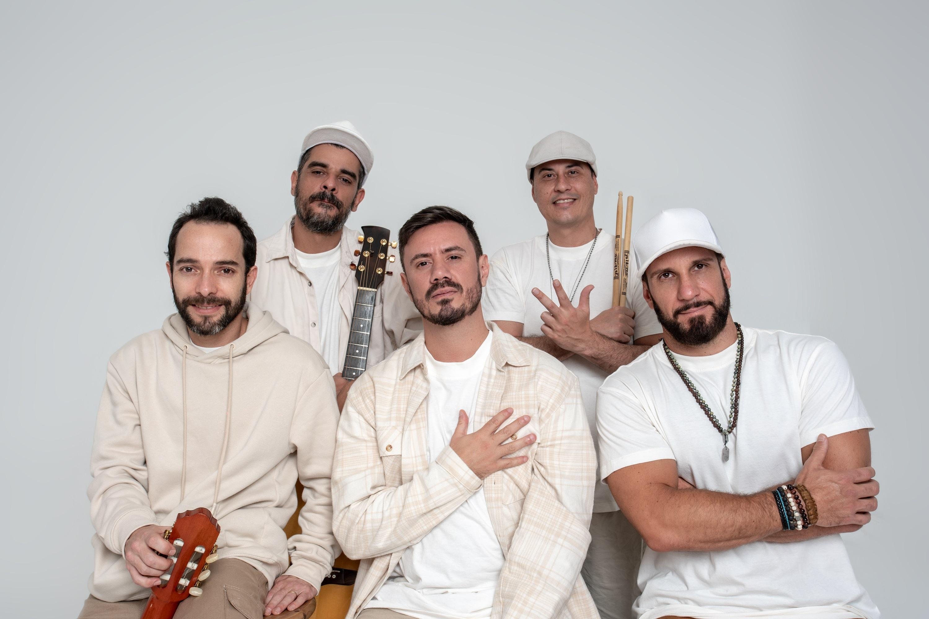 Com 25 anos de estrada, a banda Planta e Raiz se apresenta neste s&aacute;bado, dia 11