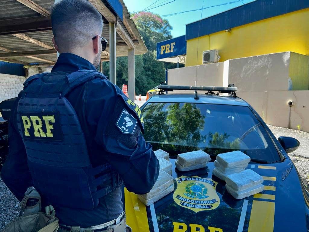 Droga apreendida vali quase