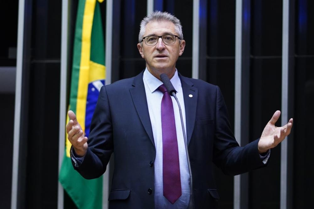 O deputado federal Heitor Schuch preside a Frente Parlamentar