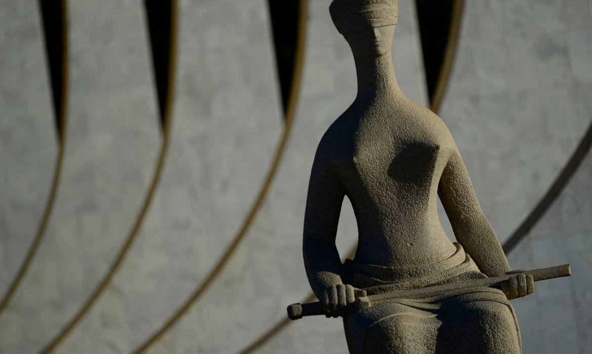 STF considerou Moro parcial nas apura&ccedil;&otilde;es