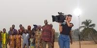 Diretora de fotografia Lílis Soares em filme nigeriano 