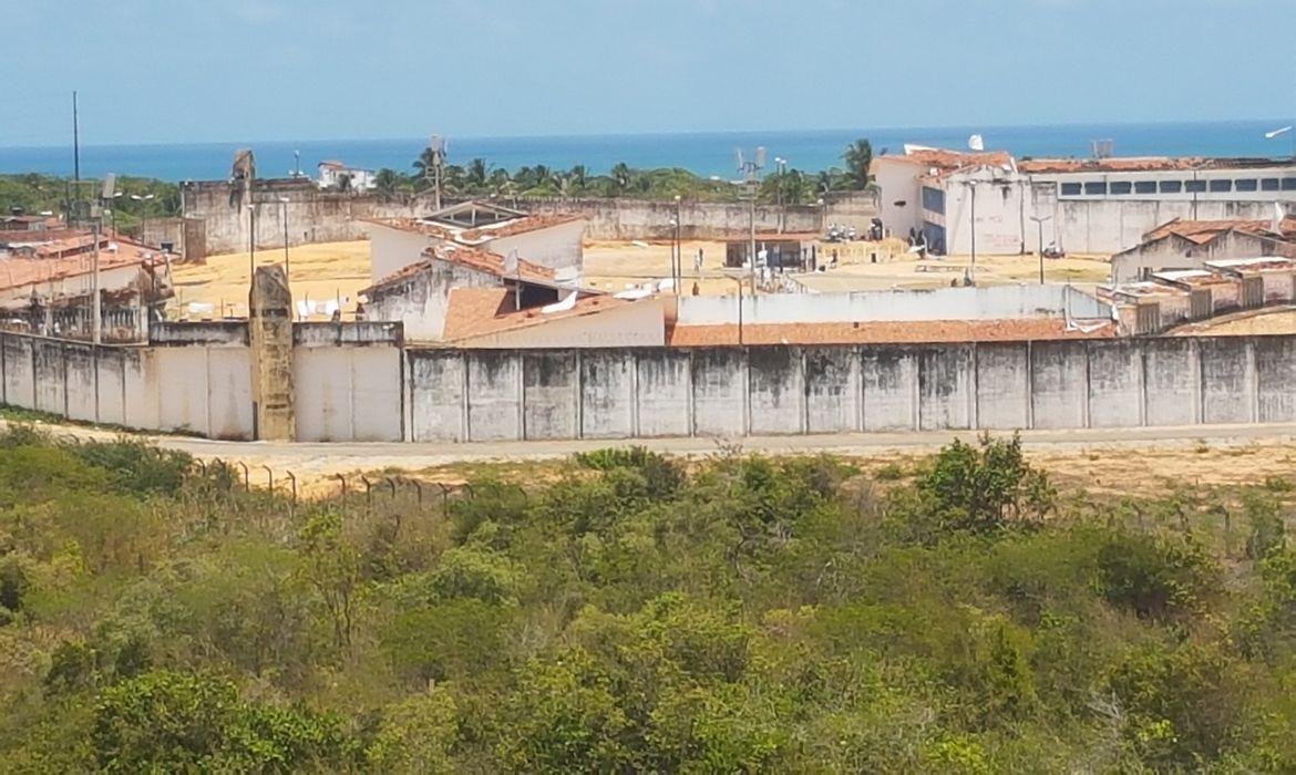 Condi&ccedil;&otilde;es em pres&iacute;dios seriam estopim