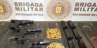 Policiais militares abordaram suspeitos no loteamento Timbaúva