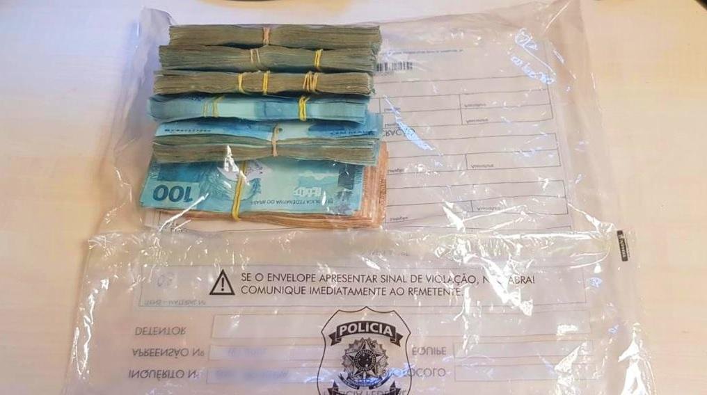 Cerca de R$ 54 mil foram apreendidos na opera&ccedil;&atilde;o