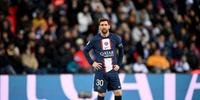 Messi em ação com a camisa do Paris Saint-Germain