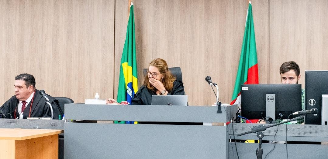 Julgamento foi presidido pela Ju&iacute;za de Direito Cristiane Busatto Zardo