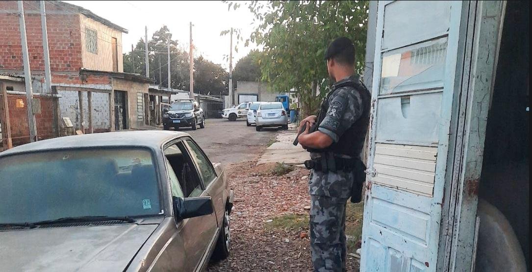 Brigada Militar prestou apoio &agrave; Pol&iacute;cia Civil no cumprimento das ordens judiciais