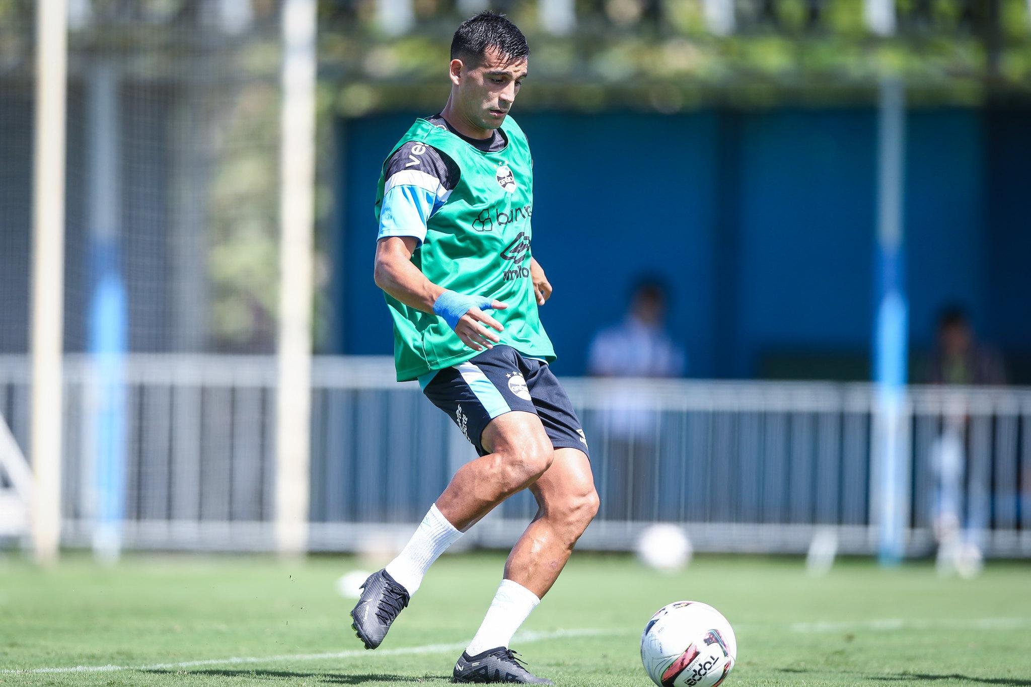 Cristaldo tem boas chances de come&ccedil;ar a partida contra o Ypiranga
