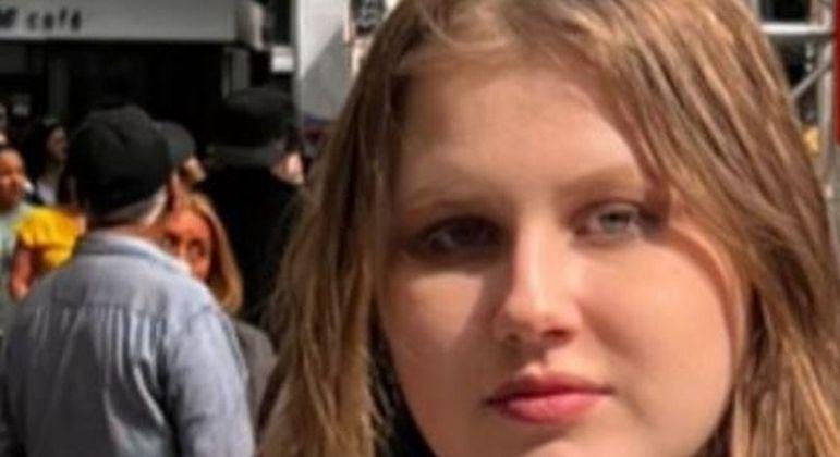 M&eacute;dico receitou coquetel com 35 comprimidos di&aacute;rios para Julia Faustyna na inf&acirc;ncia