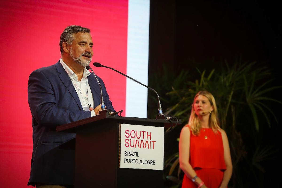 Paulo Pimenta participou de painel da South Summit e da cerim&ocirc;nia oficial de abertura do evento