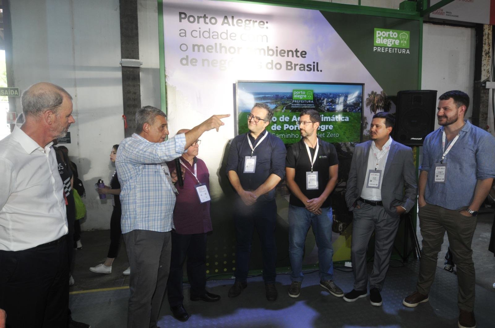 Prefeitura apresentou no South Summit o cons&oacute;rcio respons&aacute;vel pela iniciativa, que pretende zerar emiss&otilde;es de carbono at&eacute; 2050