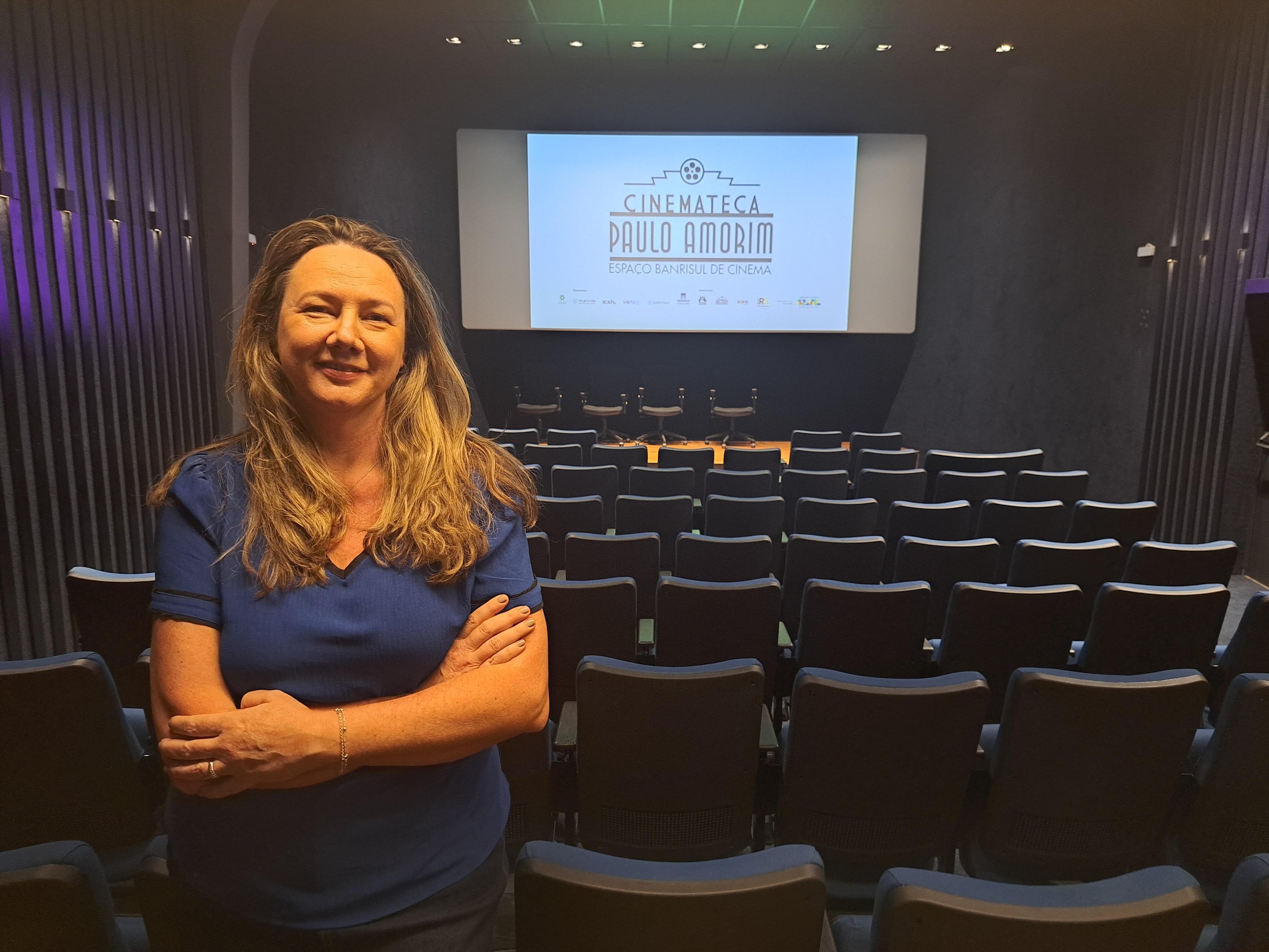 M&ocirc;nica Kanitz conta sobre a rela&ccedil;&atilde;o com o cinema e a aten&ccedil;&atilde;o que d&aacute; &agrave;s produ&ccedil;&otilde;es alternativas na programa&ccedil;&atilde;o