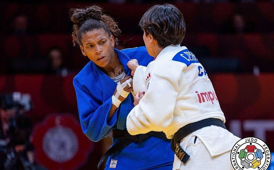 Rafaela Silva foi a campe&atilde; na categoria at&eacute; 57 kg na Turquia