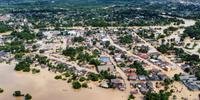 Cidades de Brasileia e Epitaciolândia sofrem com a enchente do Rio Acre