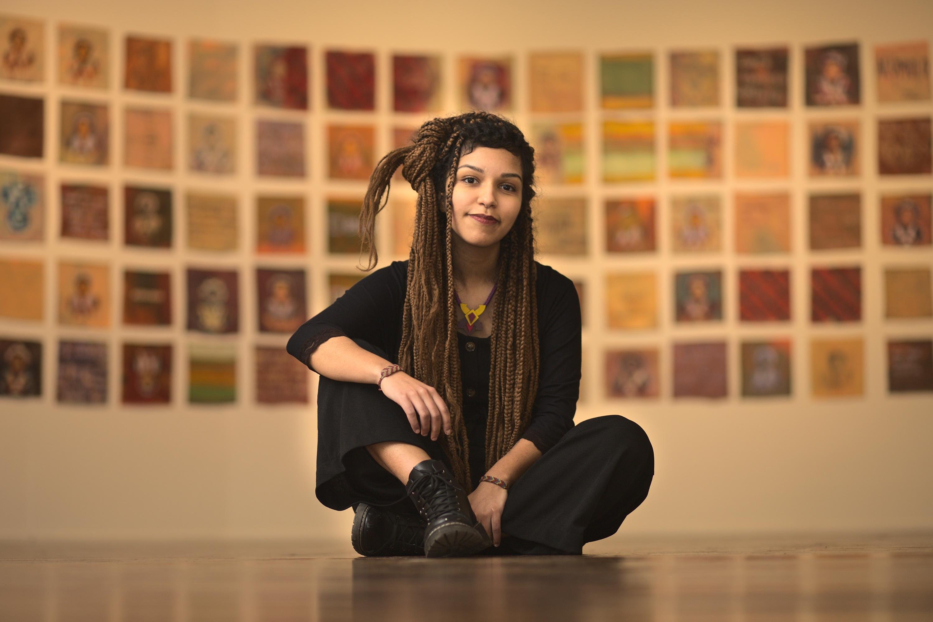 Pamela Zorn &eacute; artista visual, arte-educadora e mestranda em Po&eacute;ticas Visuais