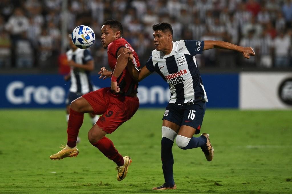 Furac&atilde;o n&atilde;o conseguiu furar bloqueio
