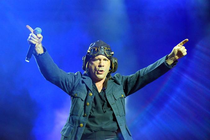 Bruce Dickinson, vocalista do Iron Maiden, no CCXP23