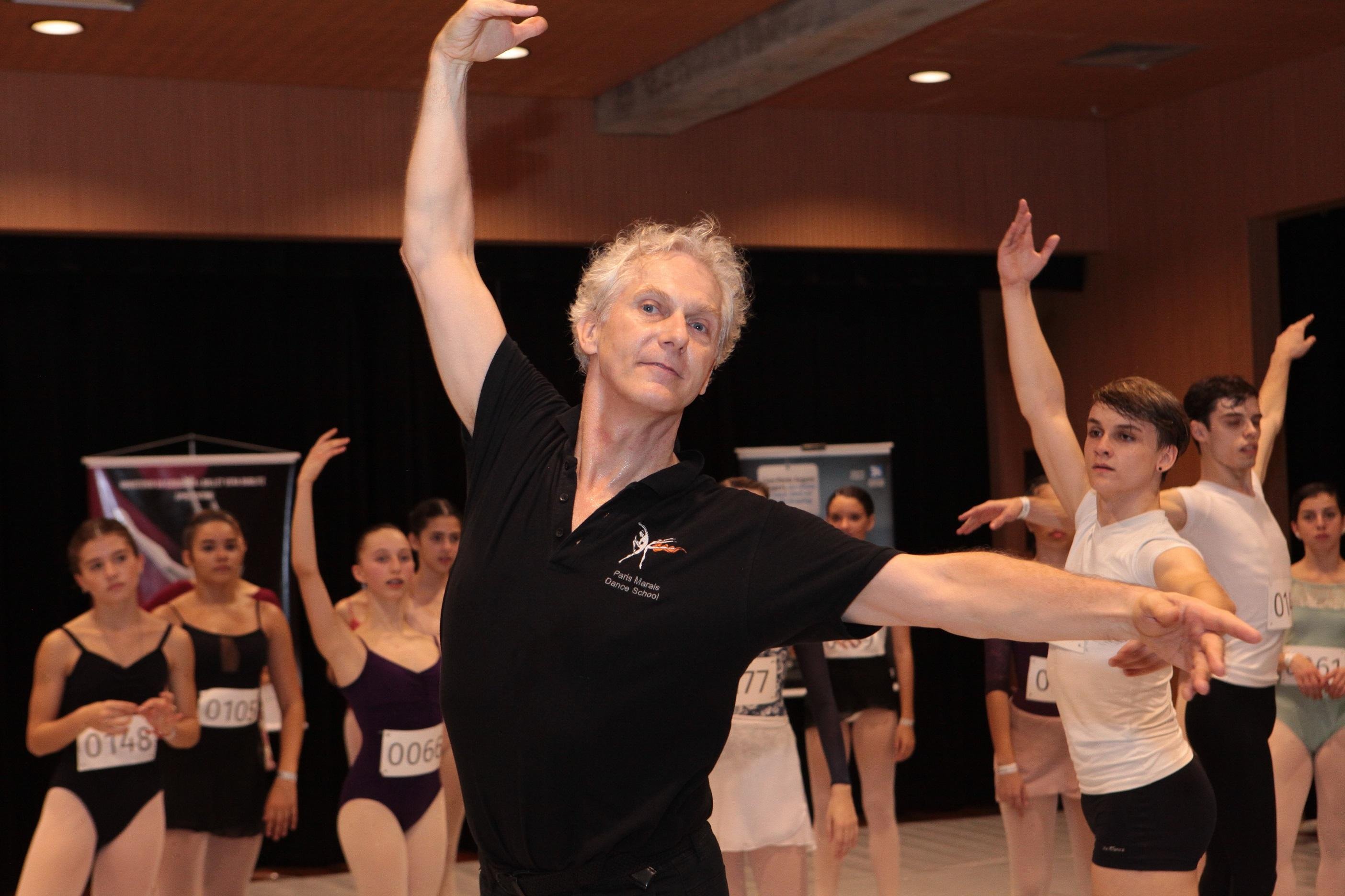 Ghislain de Compreignac, do Paris Marais Dance School, volta ao FIDPOA
