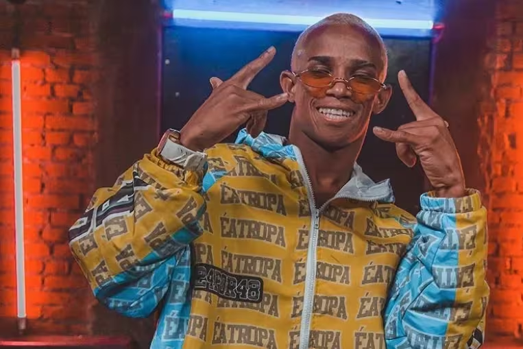 MC Biel Xcamoso morreu ap&oacute;s sofrer um grave acidente de carro