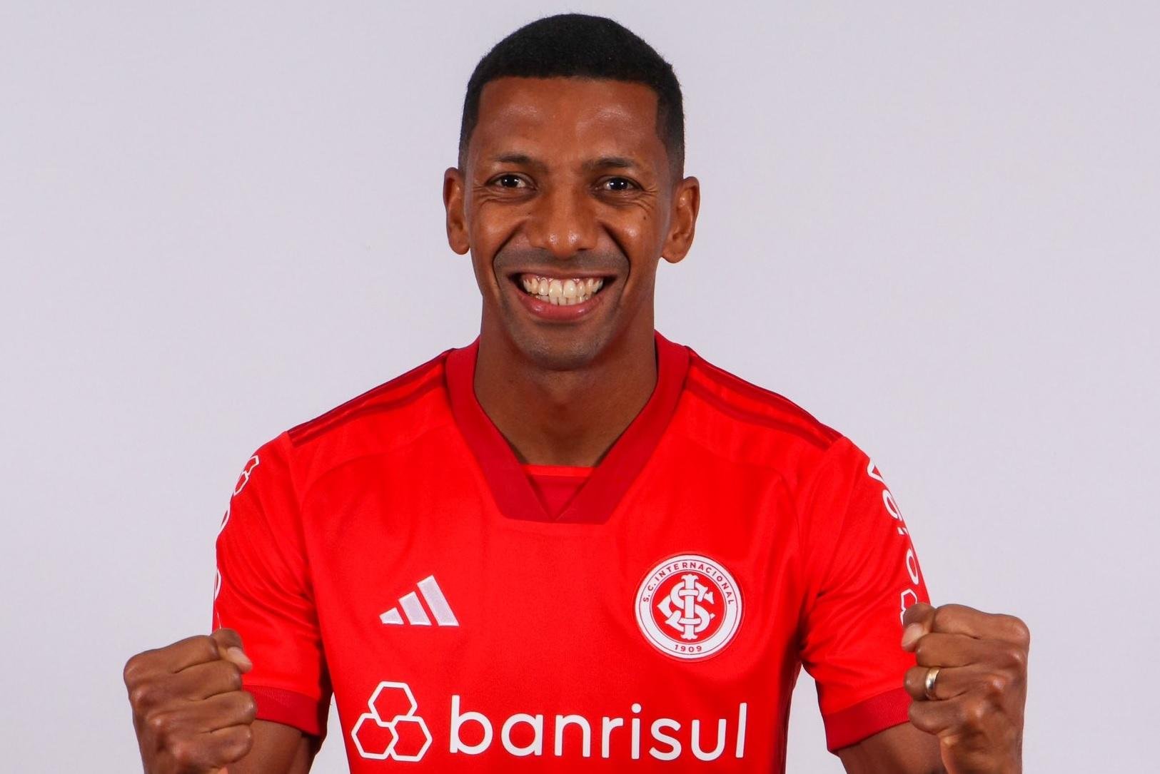 Jean Dias &eacute; o novo refor&ccedil;o do Inter