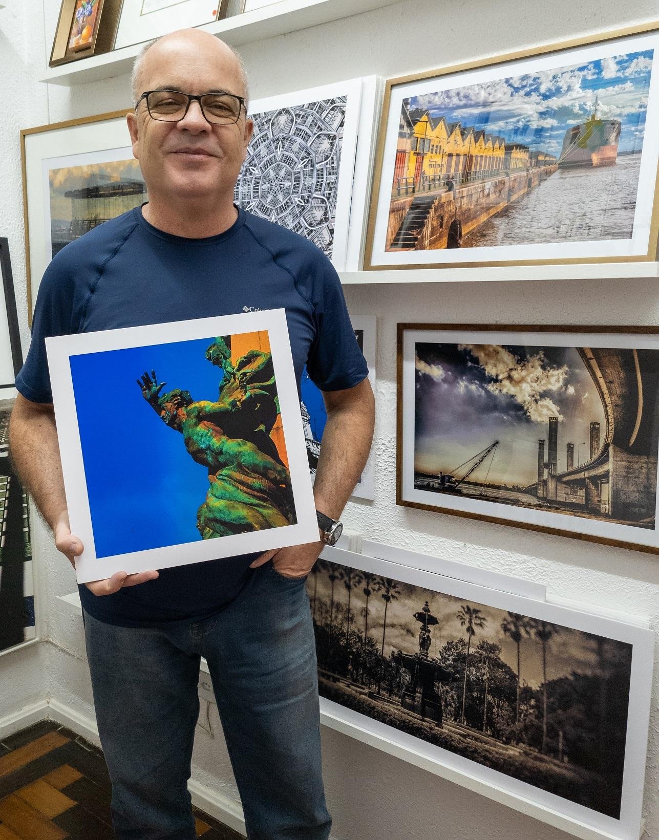 Nilton Santolin inaugura exposi&ccedil;&atilde;o com registros fotogr&aacute;ficos transformados em arte