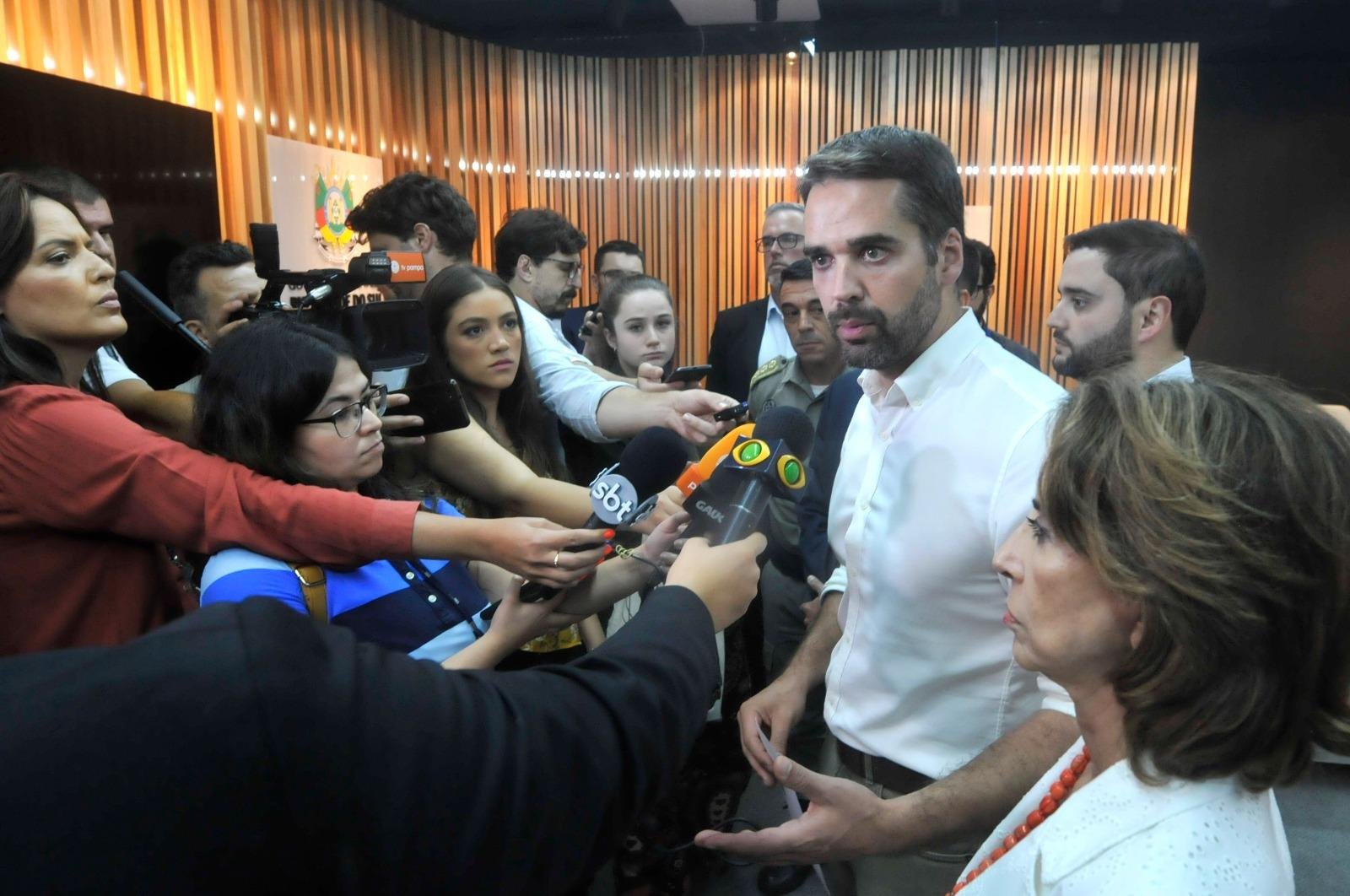 Governador Eduardo Leite