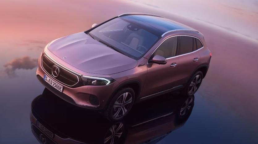 Mercedes EQA
