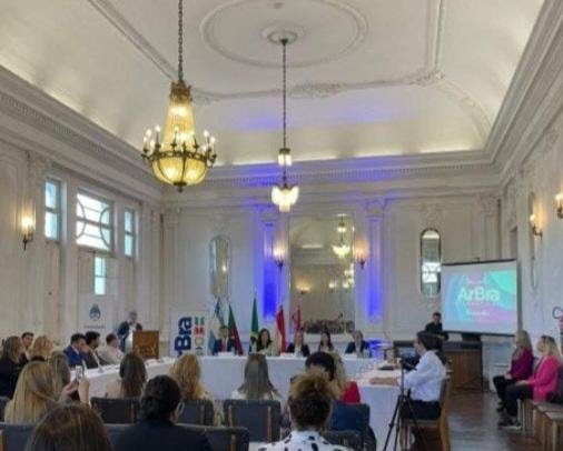 Projeto ArBra Internacional re&uacute;ne representantes do Brasil e Argentina
