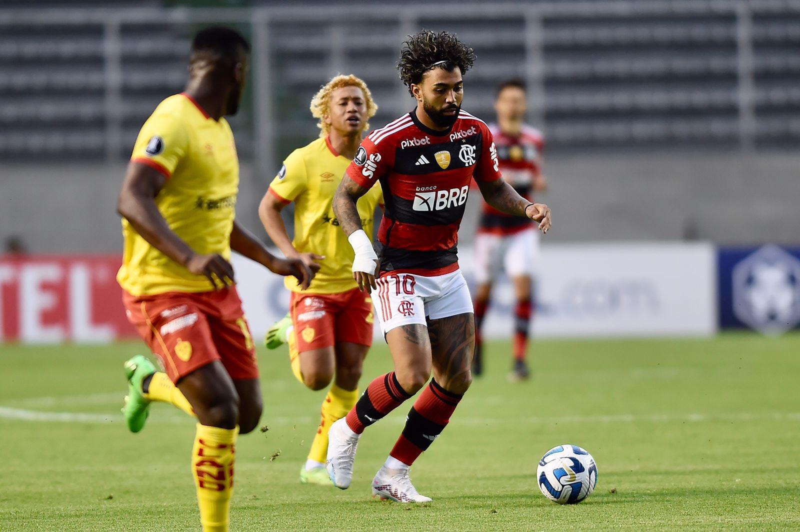 Flamengo foi derrotado pelo Aucas-EQU na estreia da Libertadores