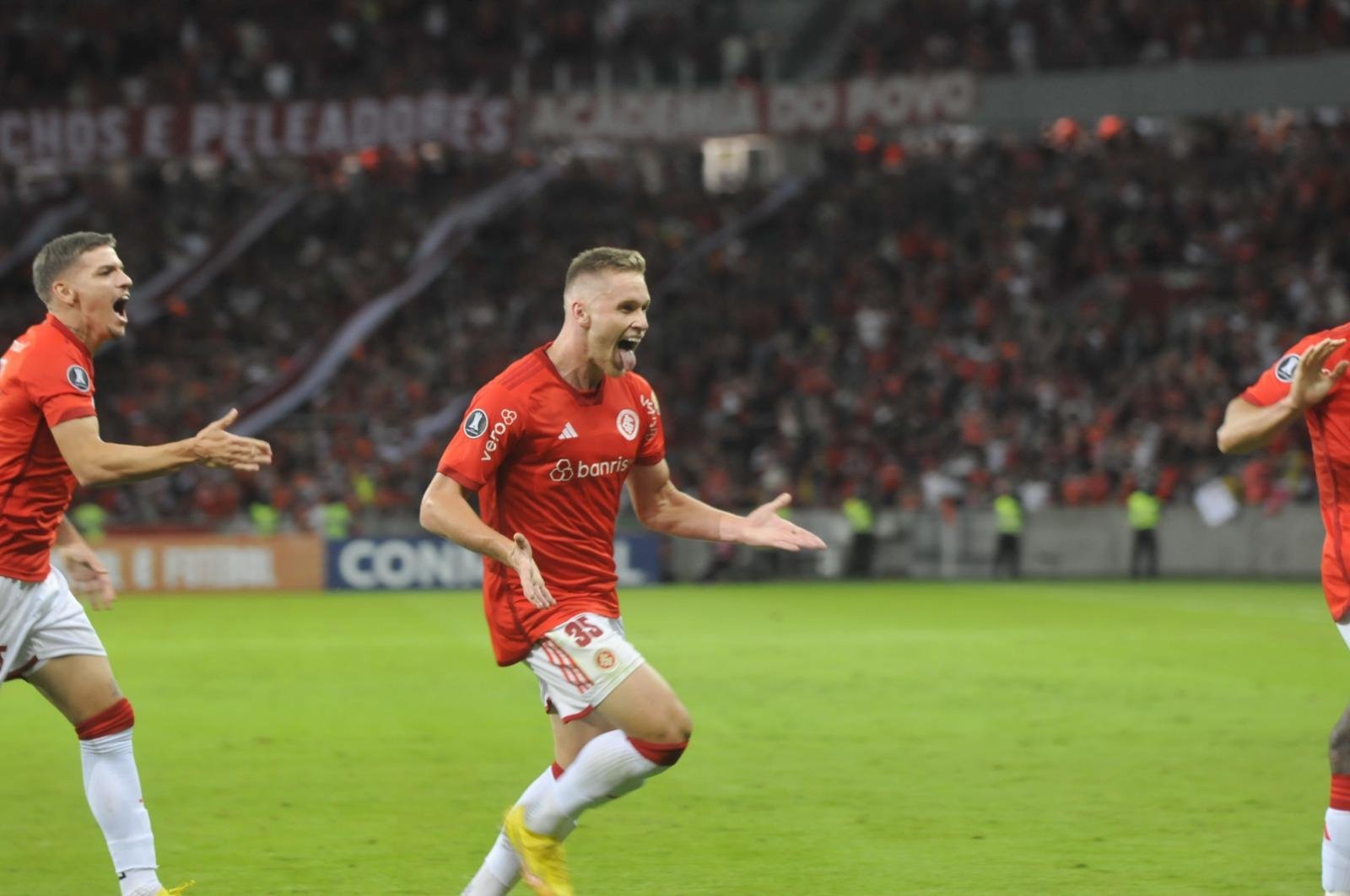 Atacante garantiu o 1 a 0 colorado