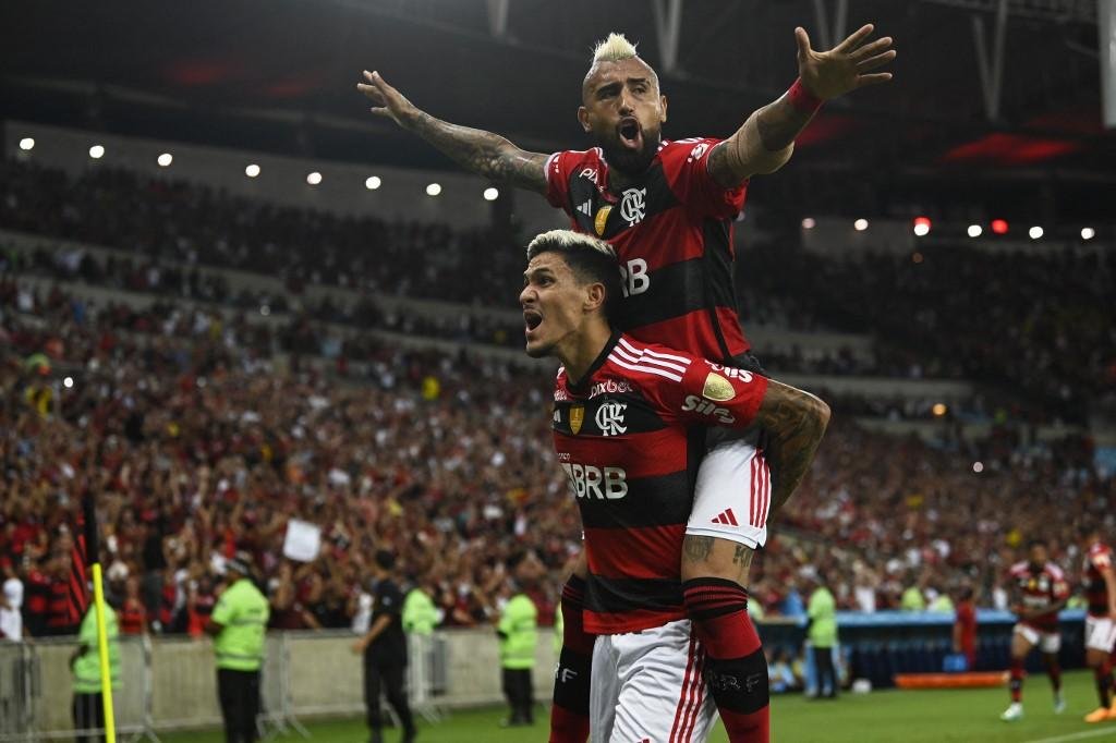 Pedro anotou os dois gols da partida