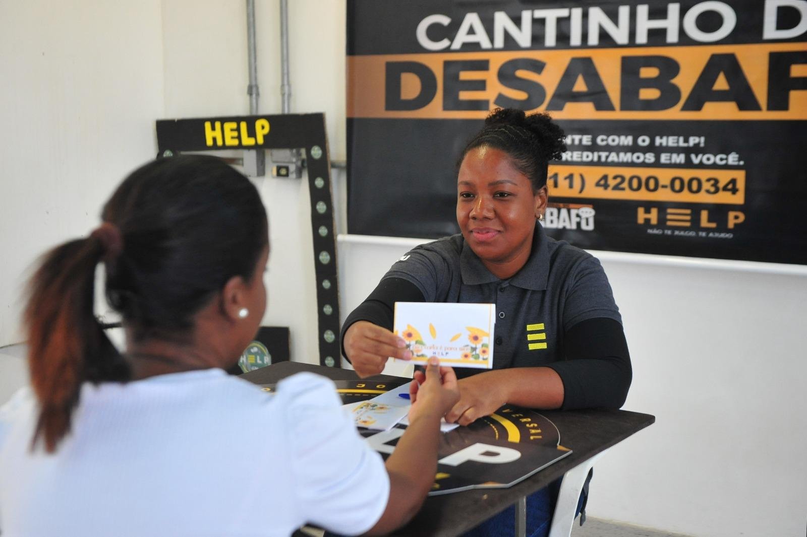 Nat&aacute;lia &eacute; a coordenadora do Projeto Help em Novo Hamburgo