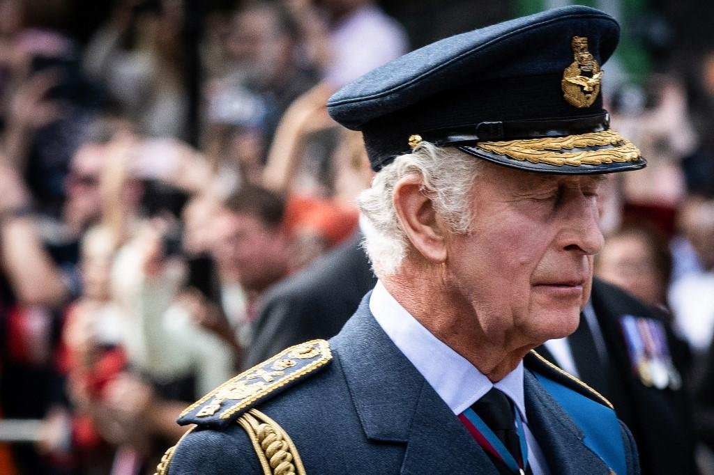Cerca de 2 mil convidados estar&atilde;o na Abadia de Westminster, bem menos do que os 8 mil que viram Elizabeth II receber a coroa