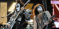 Banda de rock americana Kiss encerra sua passagem da Kiss End of the Road World Tour com show em Florianópolis (SC)