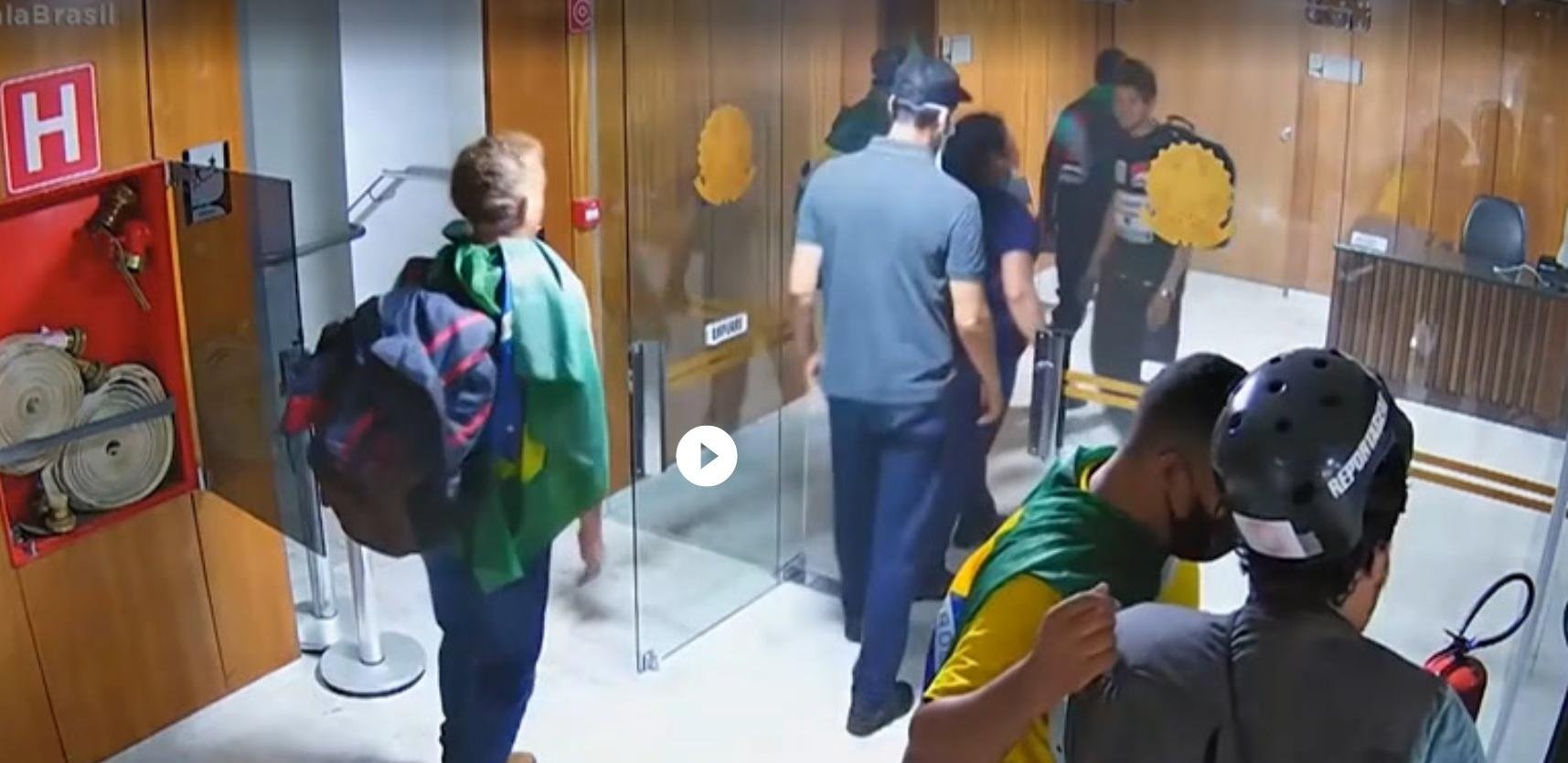C&acirc;meras mostraram a&ccedil;&atilde;o de agentes do GSI