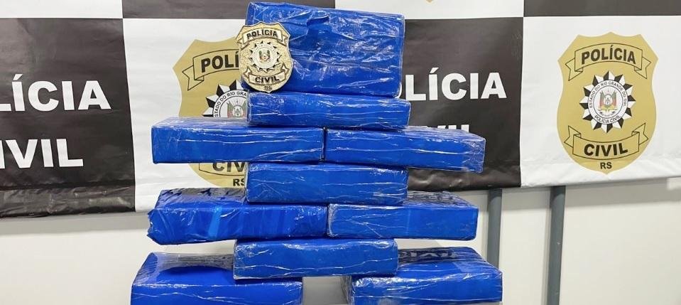 Uma traficante foi presa pelos agentes da 1&ordf; DP