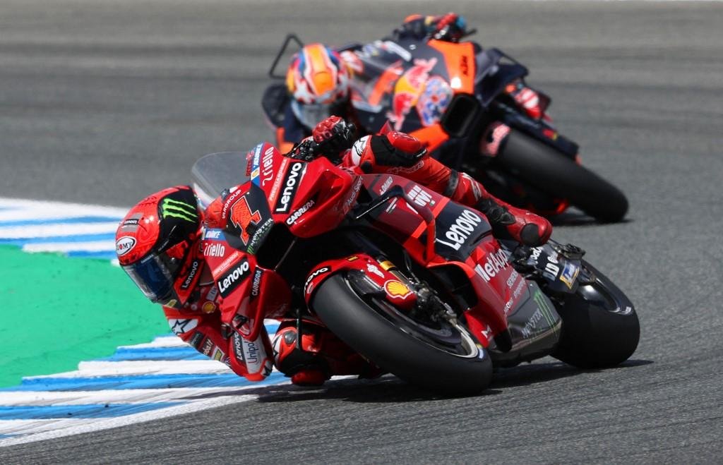 Italiano assumiu a ponta do campeonato