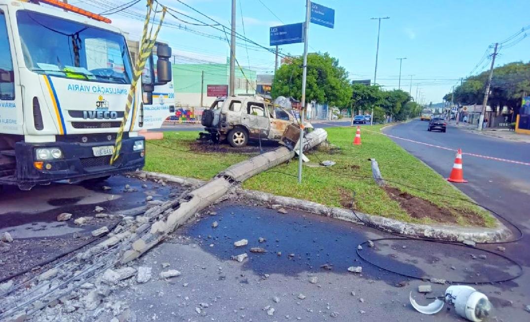 Empresa P&uacute;blica de Transporte e Circula&ccedil;&atilde;o (EPTC) foi acionada na ocorr&ecirc;ncia