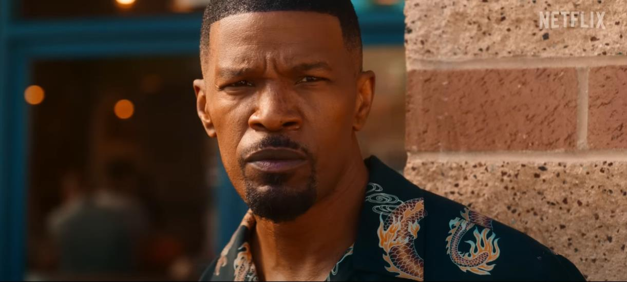 Jamie Foxx em cena do filme 'Dupla Jornada'