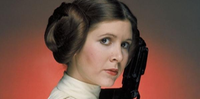 Carrie Fisher interpretou Leia Organa que, ao longo de seis filmes, se transformou de princesa em general