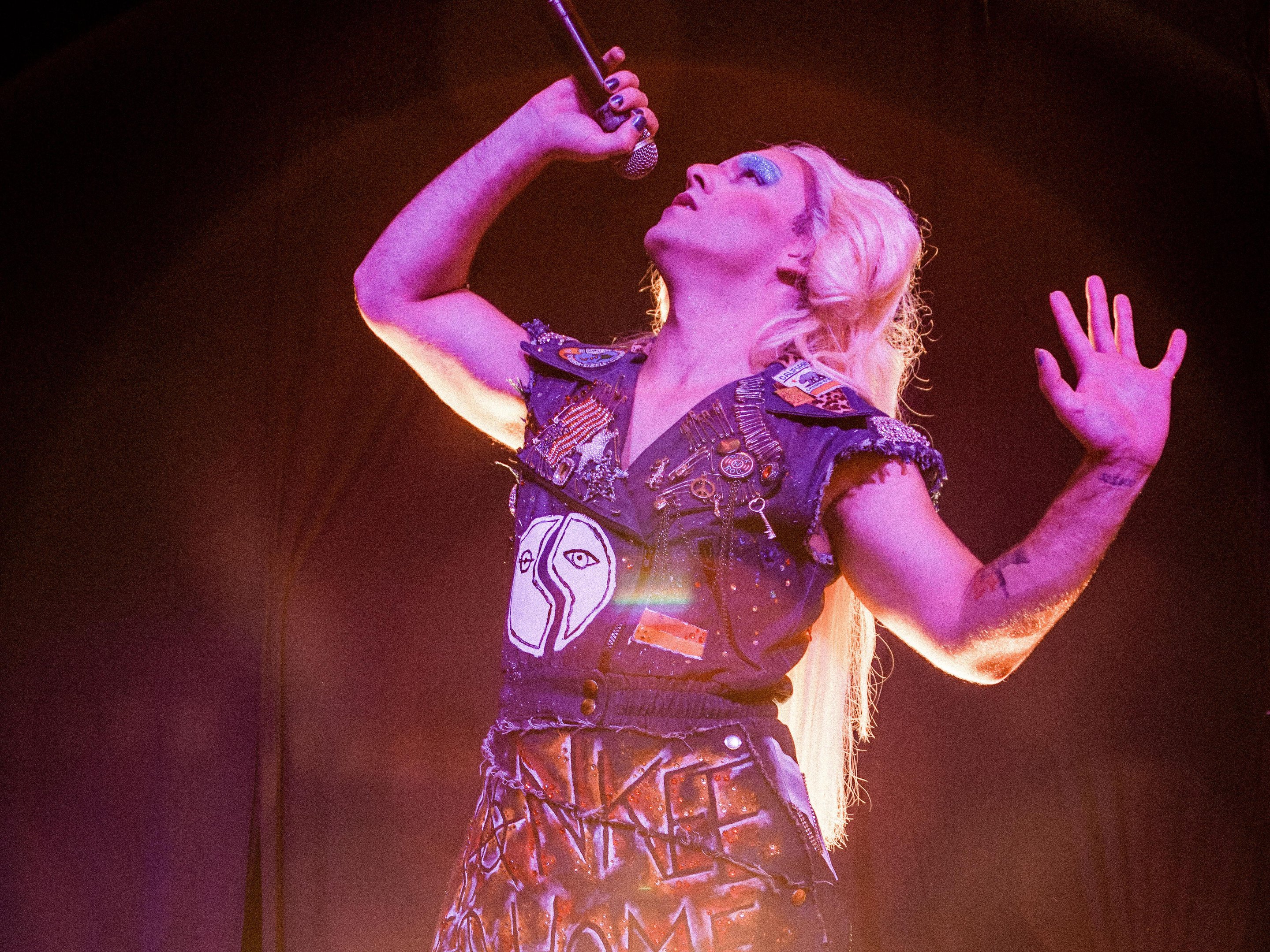 Gustavo Essbich atua em 'Hedwig'