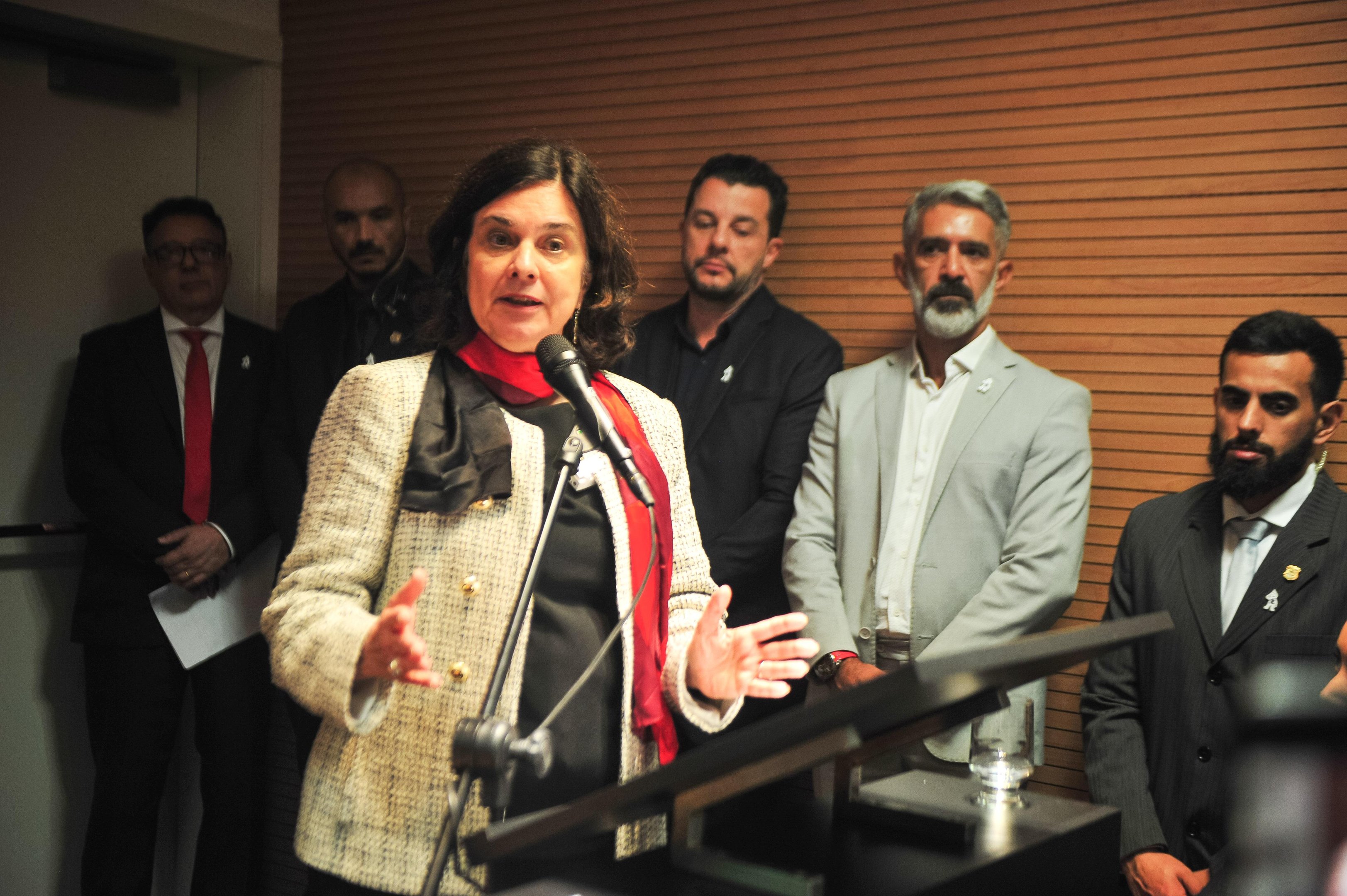Ministra confirmou recursos para o Estado para custear cirurgias eletivas represadas por conta da pandemia