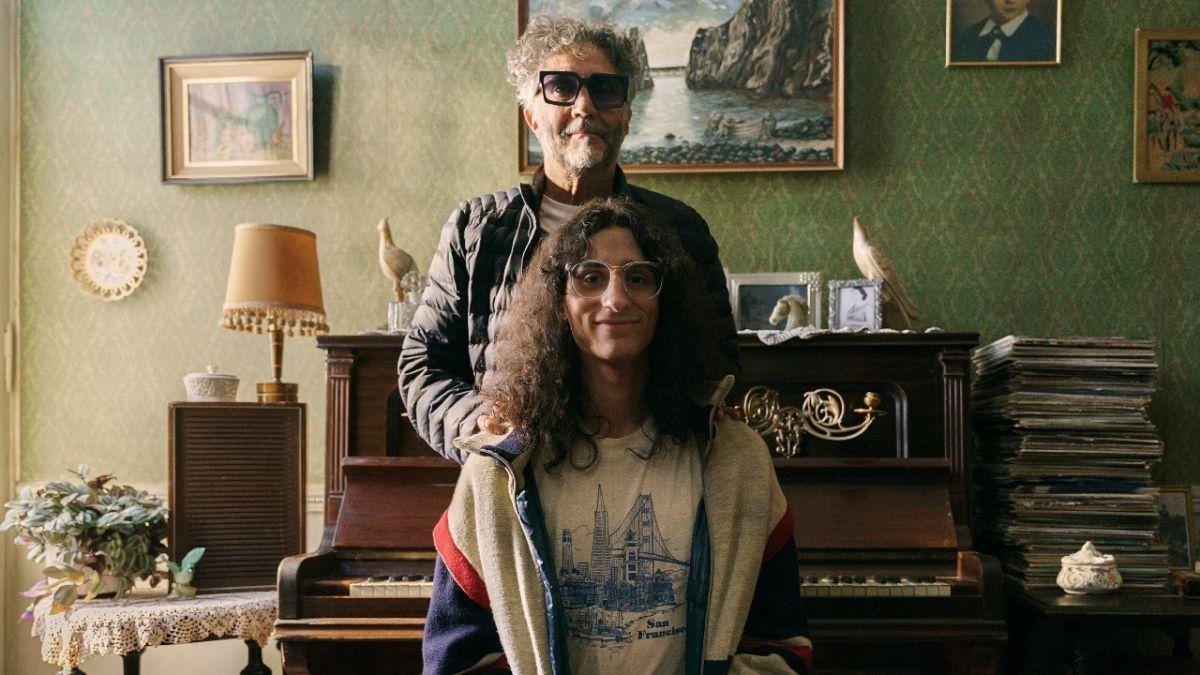 Para conhecer melhor a vida e parte importante das influ&ecirc;ncias do argentino Fito Paez vale conferir a s&eacute;rie no streaming, o que d&aacute; ainda mais sentido &agrave; poesia potente e vigorosa deste que &eacute; um dos maiores artistas vivos da Argentina hoje