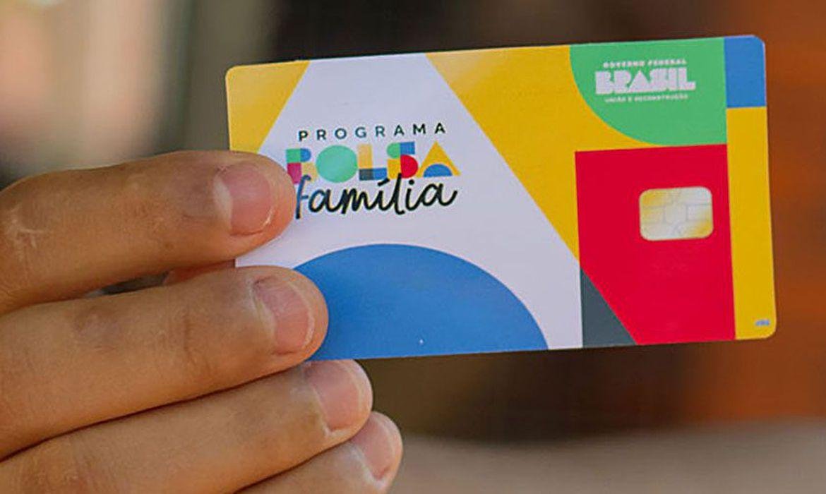 Programa foi inclu&iacute;do dentro do teto de gastos no relat&oacute;rio do deputado Cl&aacute;udio Cajado sobre as novas regras fiscais